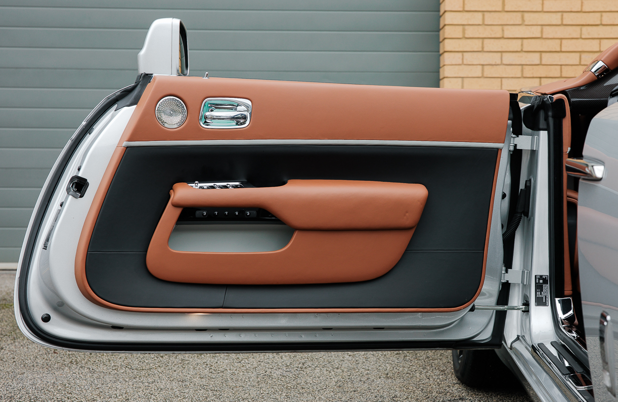 BMG ROLLS ROYCE DAWN MV72 PBO (silver) 31OCT25