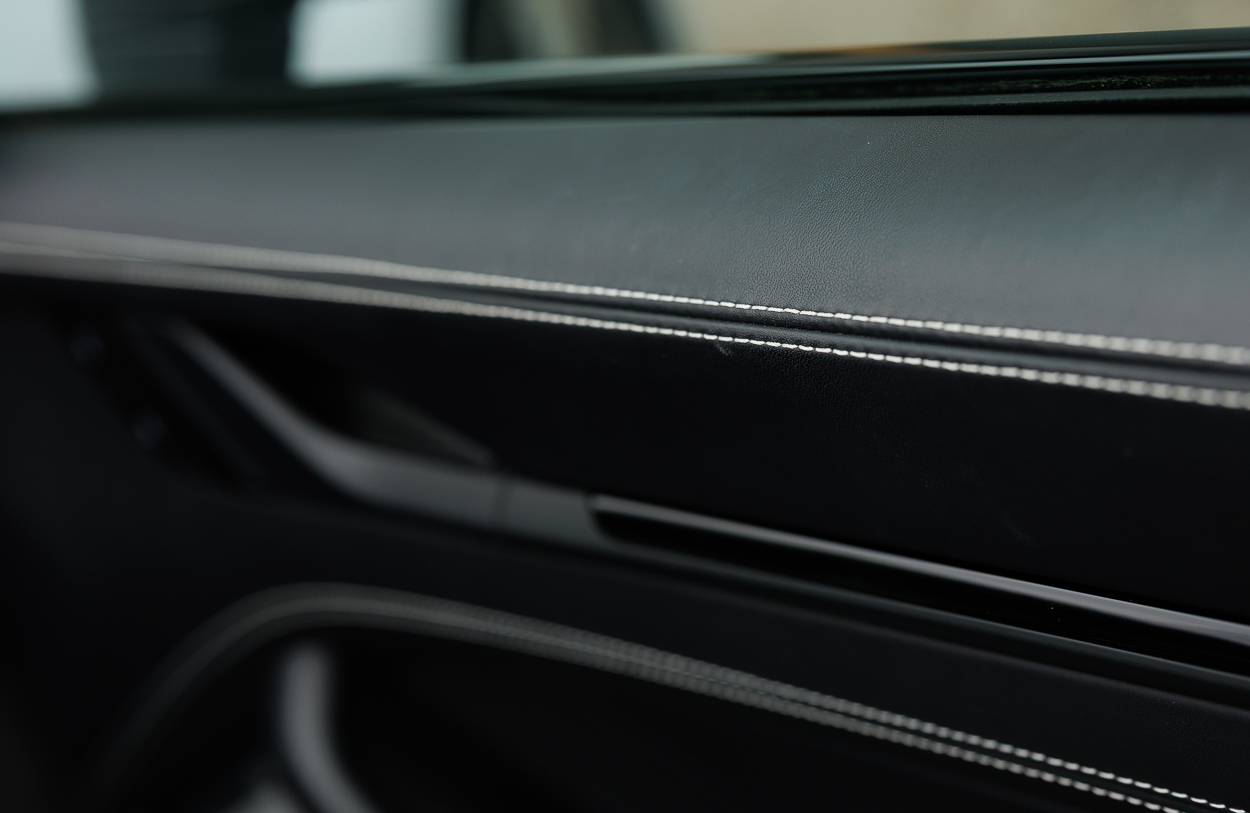 BMG PORSCHE 911 CarreraT Grey 26SEP25