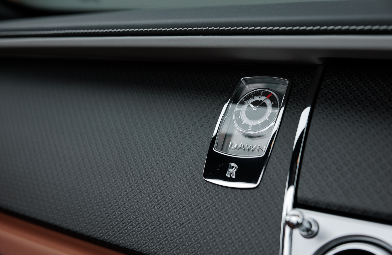 BMG ROLLS ROYCE DAWN MV72 PBO (silver) 31OCT25