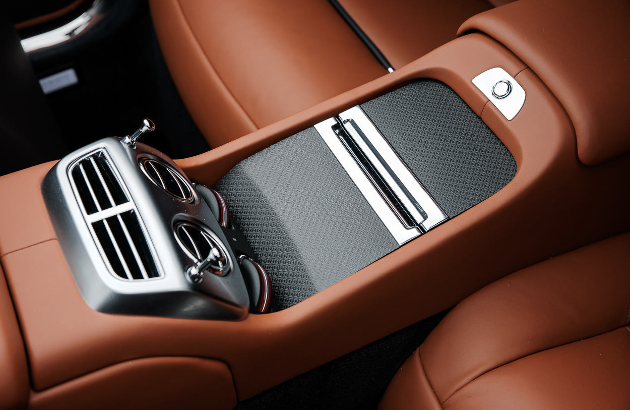 BMG ROLLS ROYCE DAWN MV72 PBO (silver) 31OCT25