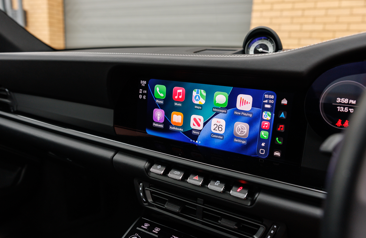 BMG PORSCHE 911 CarreraT Grey 26SEP25