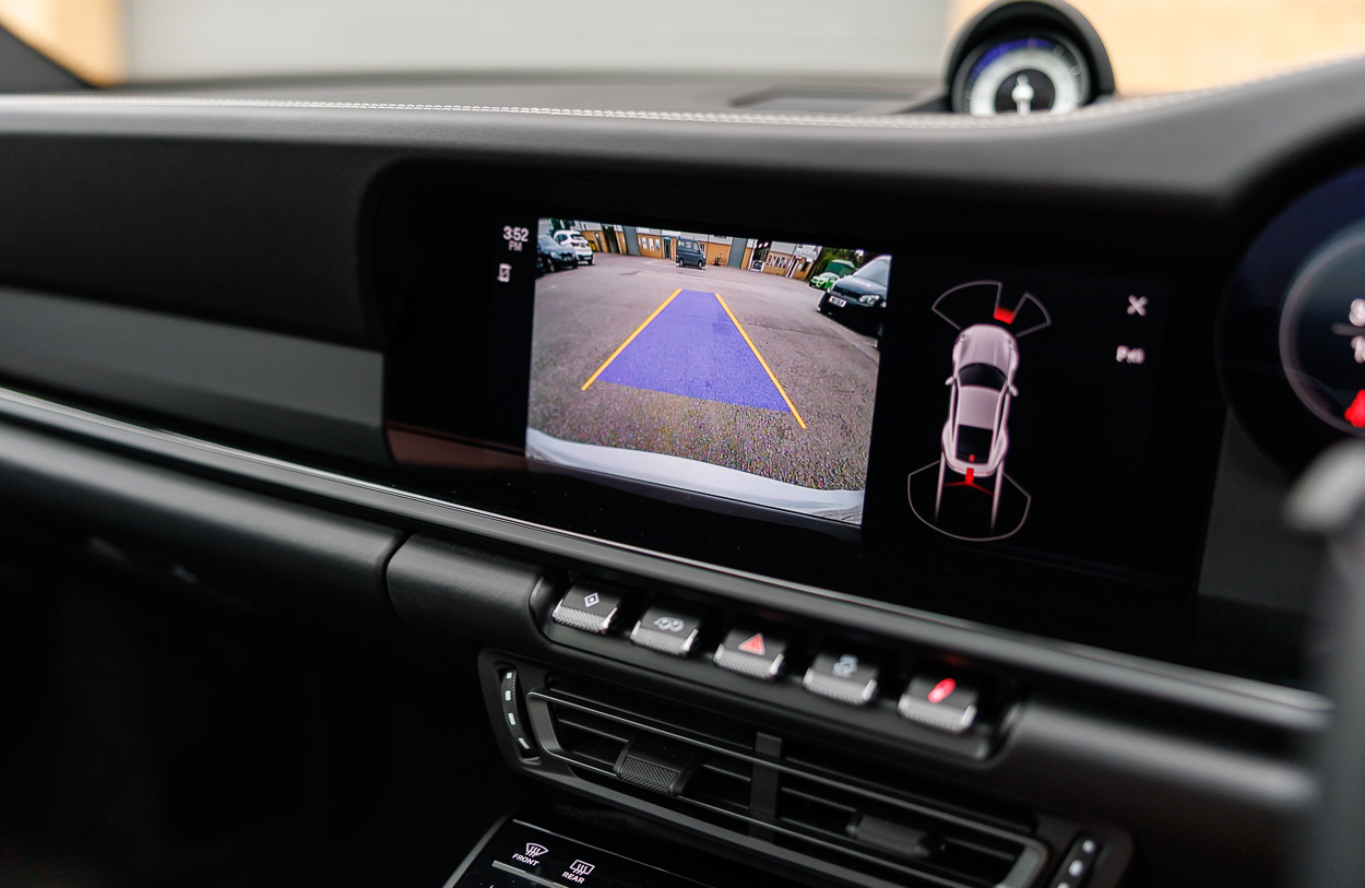 BMG PORSCHE 911 CarreraT Grey 26SEP25