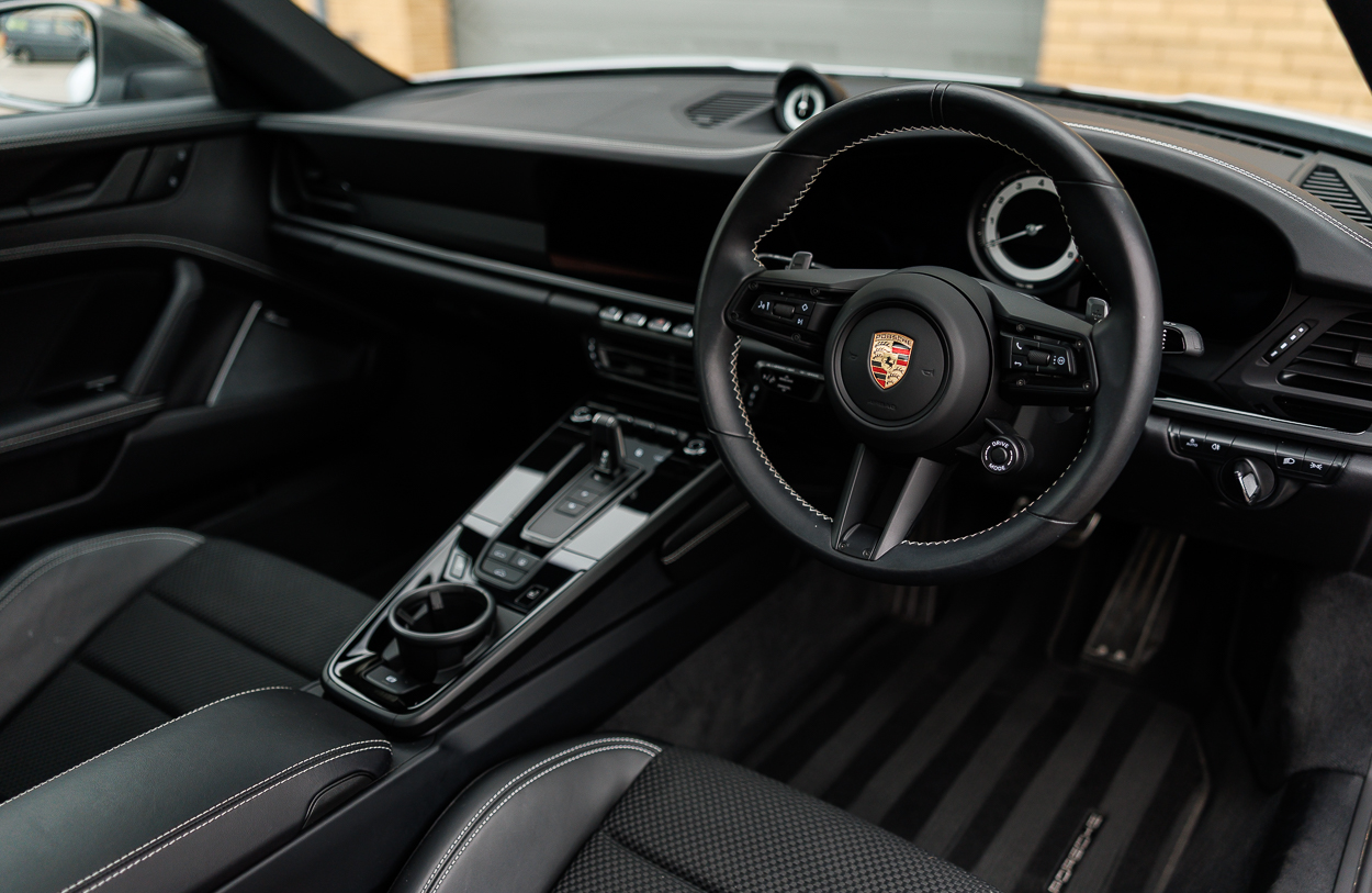 BMG PORSCHE 911 CarreraT Grey 26SEP25