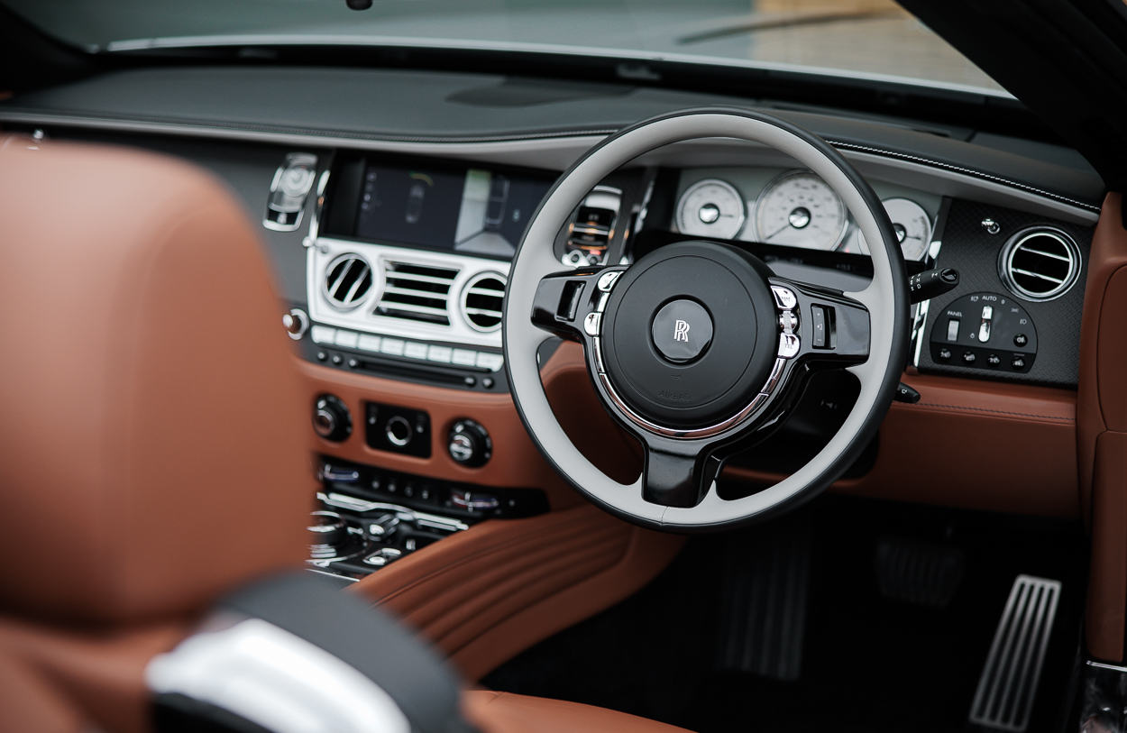 BMG ROLLS ROYCE DAWN MV72 PBO (silver) 31OCT25