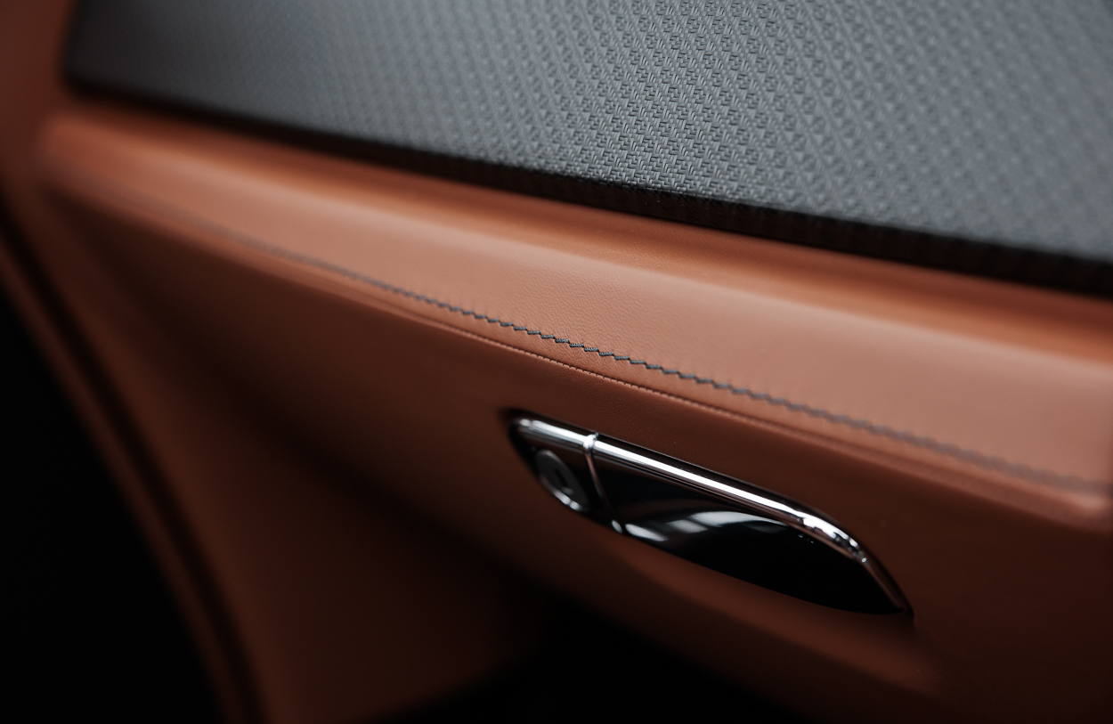 BMG ROLLS ROYCE DAWN MV72 PBO (silver) 31OCT25