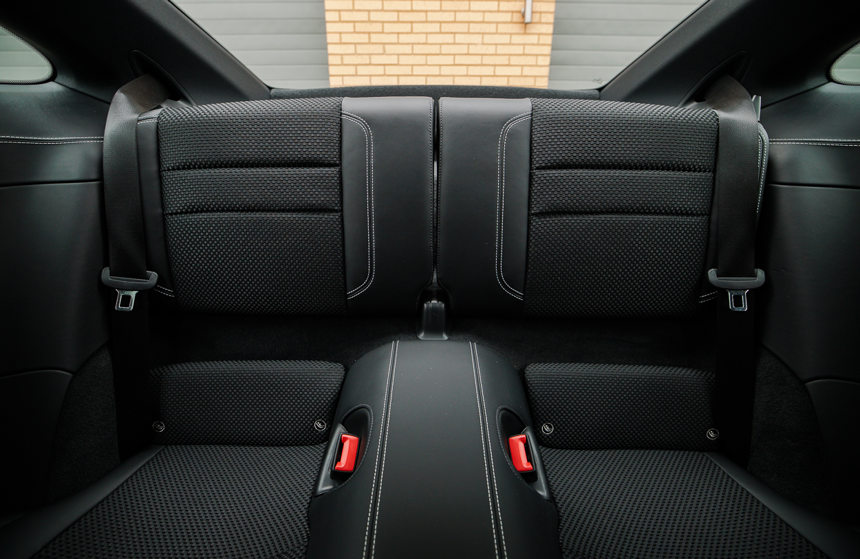 BMG PORSCHE 911 CarreraT Grey 26SEP25