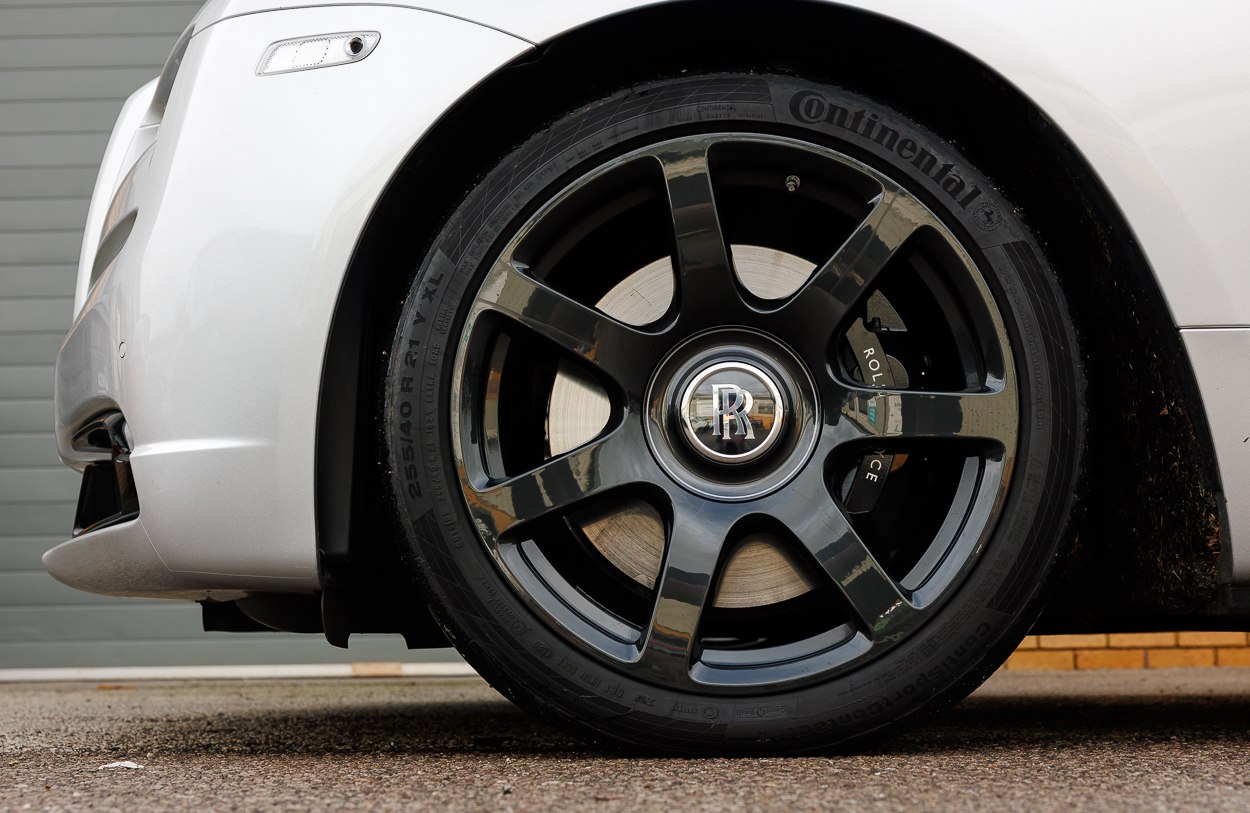 BMG ROLLS ROYCE DAWN MV72 PBO (silver) 31OCT25