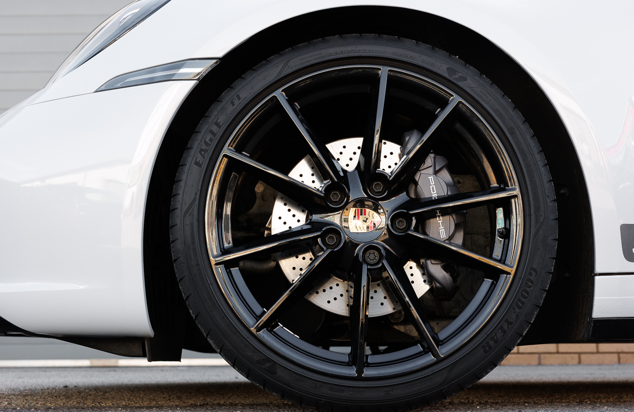 BMG PORCSHE 911 Carrera 4GTS RY23 KVV 6OCT25