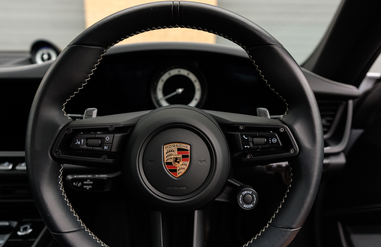 BMG PORSCHE 911 CarreraT Grey 26SEP25