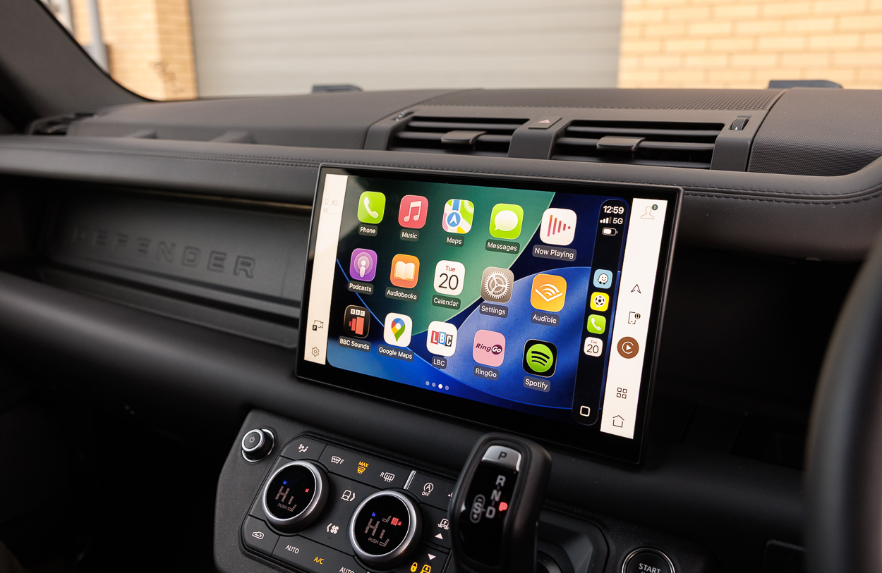 BMG LAND ROVER DEFENDER Grey 20JAN26