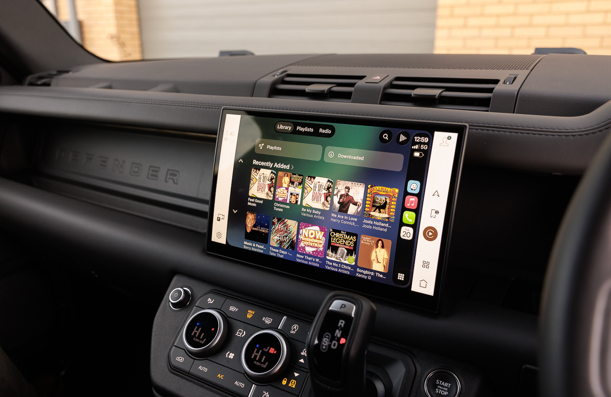 BMG LAND ROVER DEFENDER Grey 20JAN26