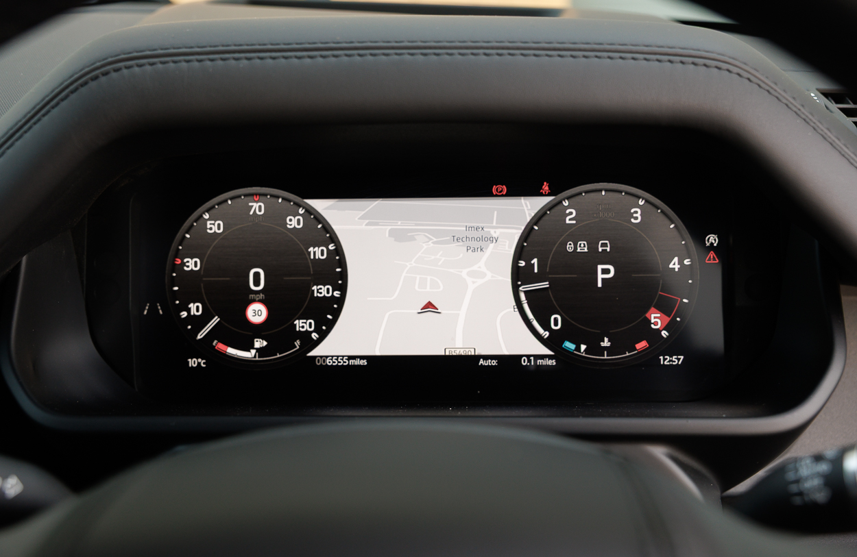 BMG LAND ROVER DEFENDER Grey 20JAN26