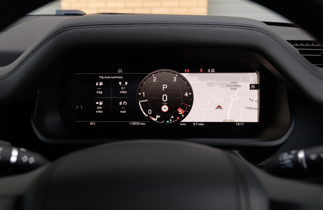 BMG LAND ROVER DEFENDER Grey 20JAN26