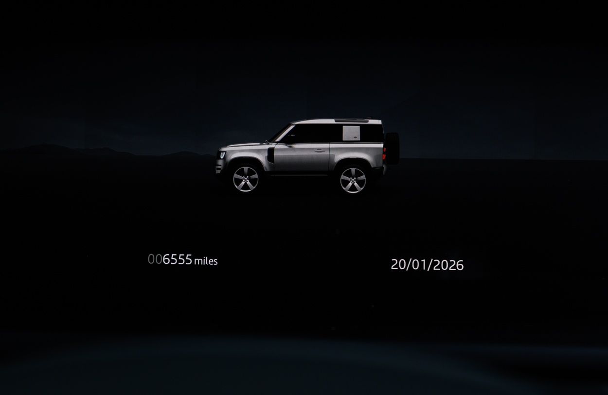 BMG LAND ROVER DEFENDER Grey 20JAN26