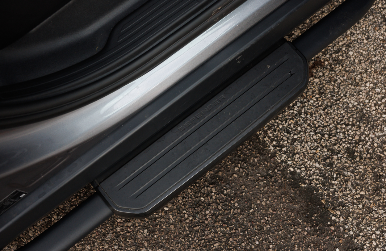 BMG LAND ROVER DEFENDER Grey 20JAN26