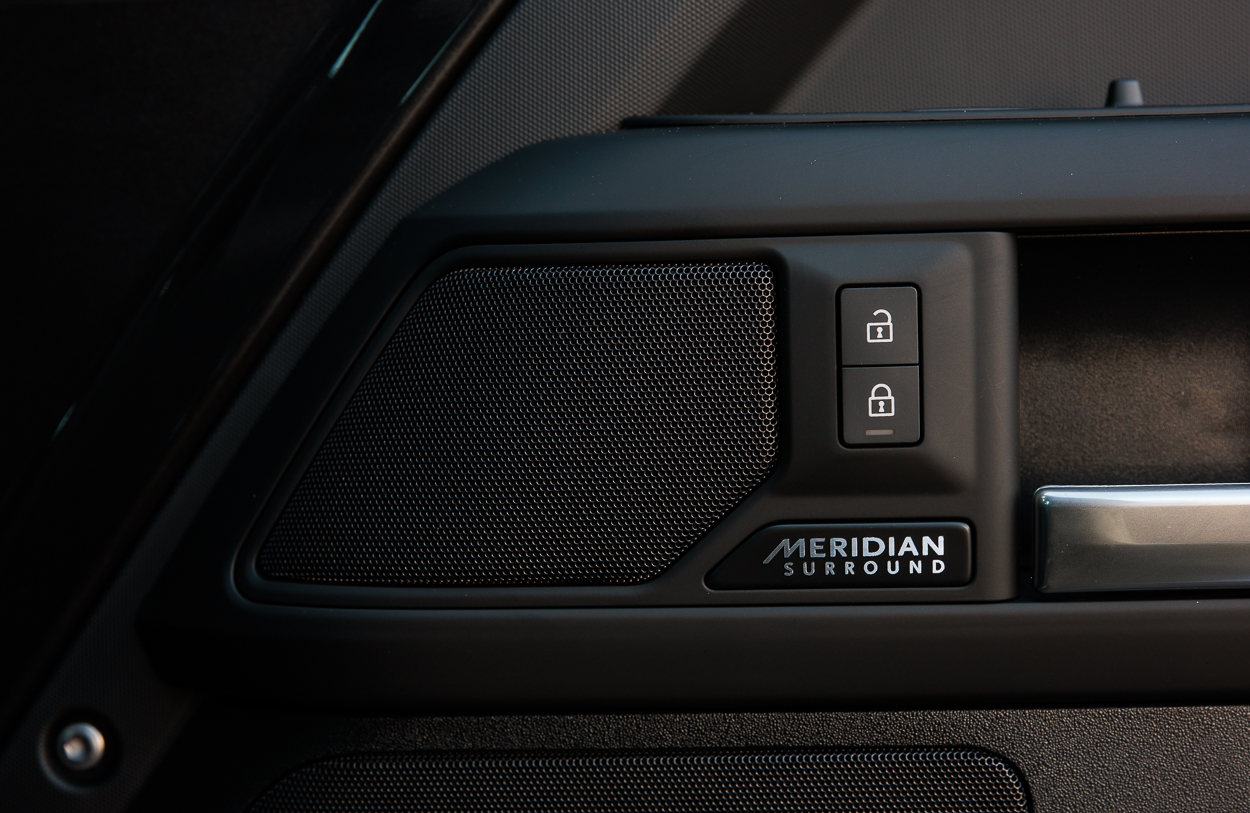 BMG LAND ROVER DEFENDER Grey 23FEB26