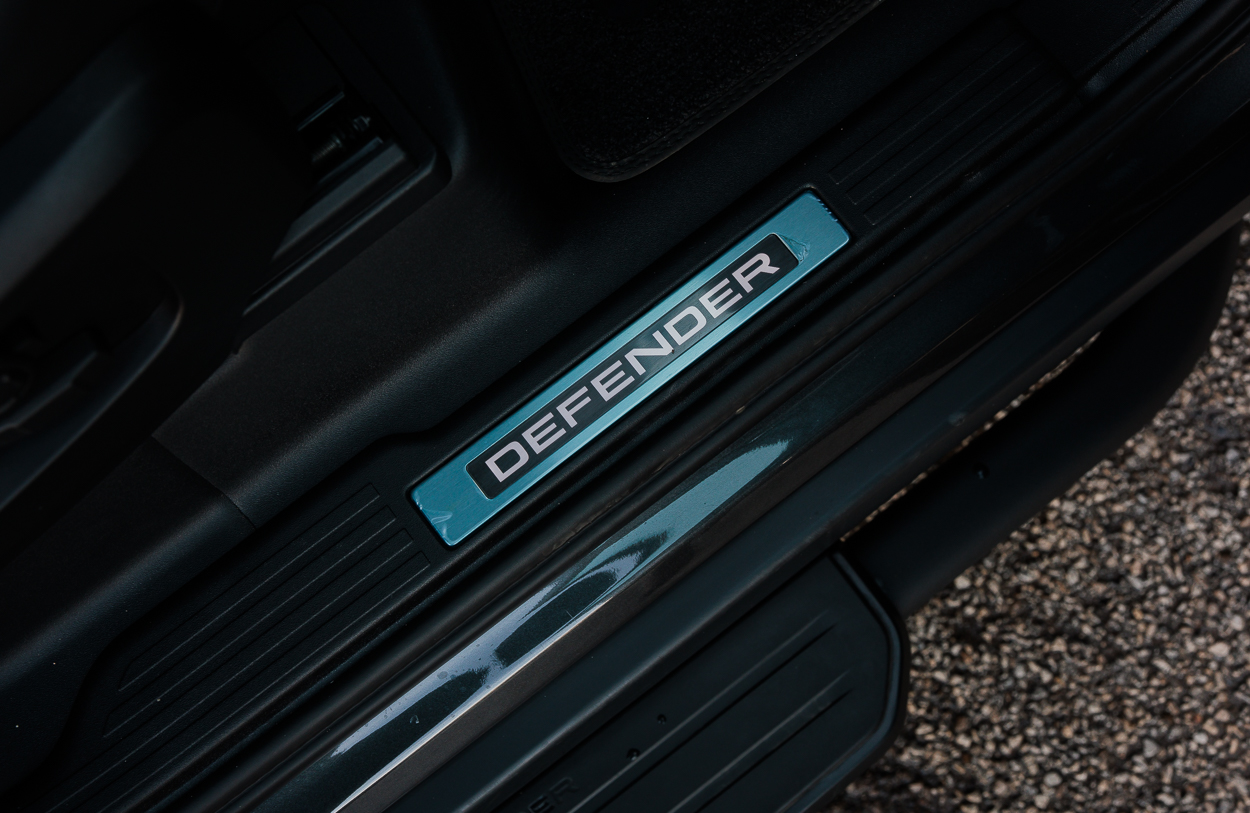 BMG LAND ROVER DEFENDER Grey 23FEB26