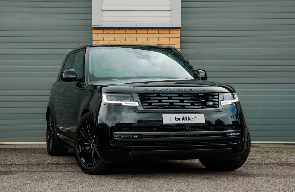 BMG RANGE ROVER MV75AVW (Black) 2JUN26