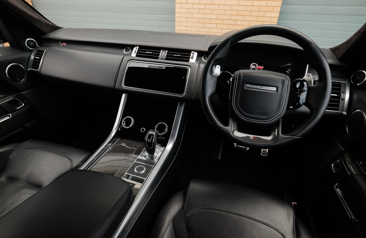 BMG RANGE ROVER BG70DVZ (Black) 2JUN26