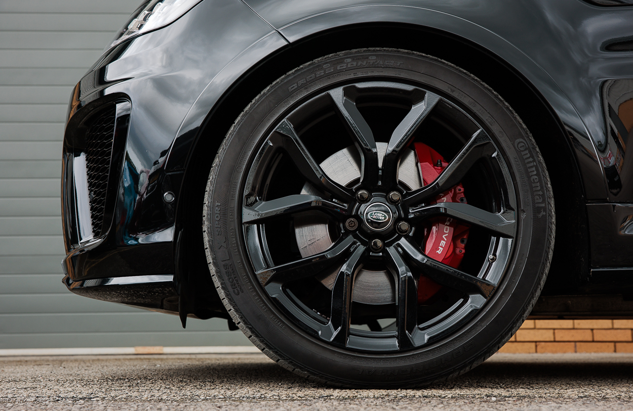 BMG RANGE ROVER BG70DVZ (Black) 2JUN26