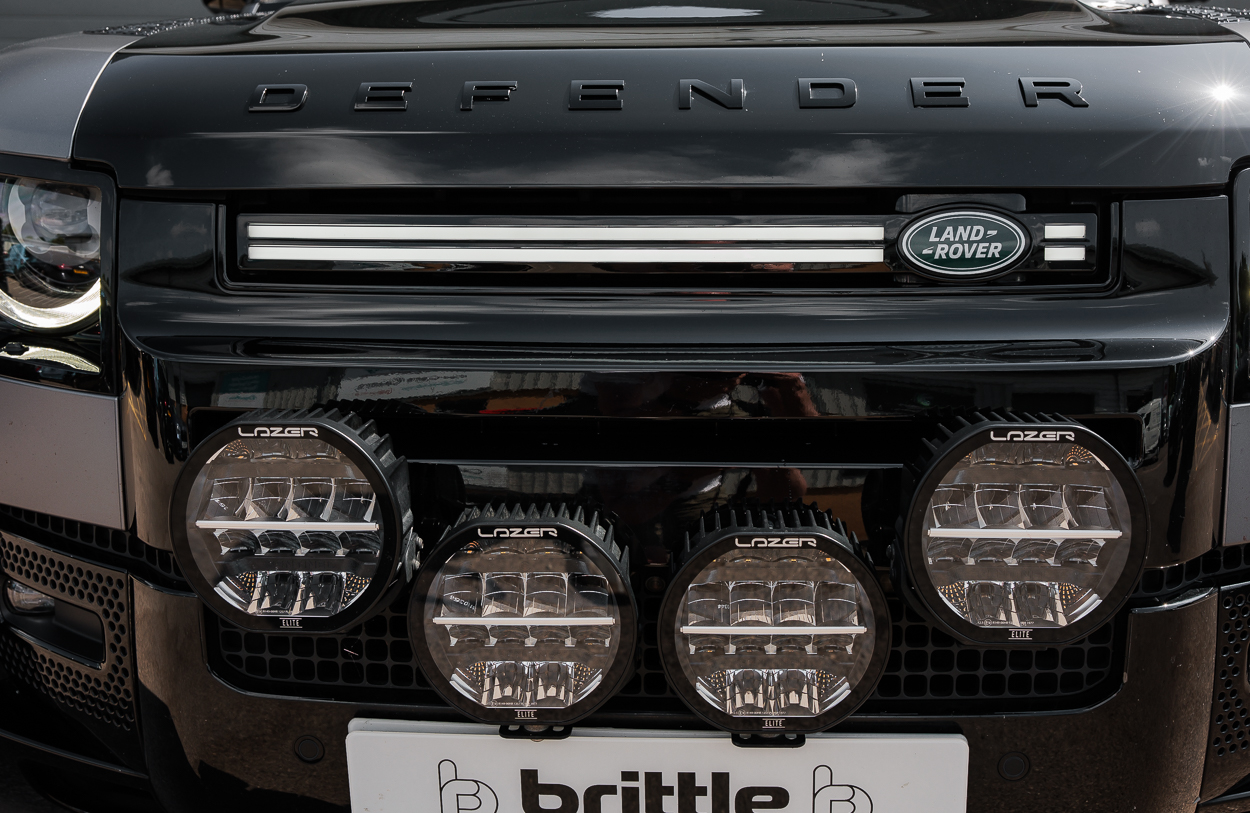 BMG LAND ROVER DEFENDER BR11TLE grey 14JUL26