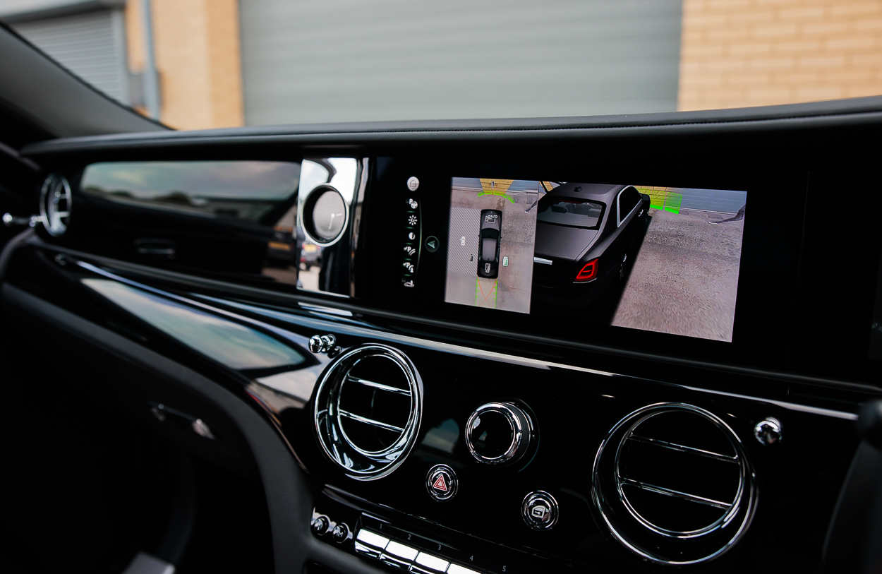 BMG ROLLS ROYCE GHOST F4 DRB grey 26AUG26