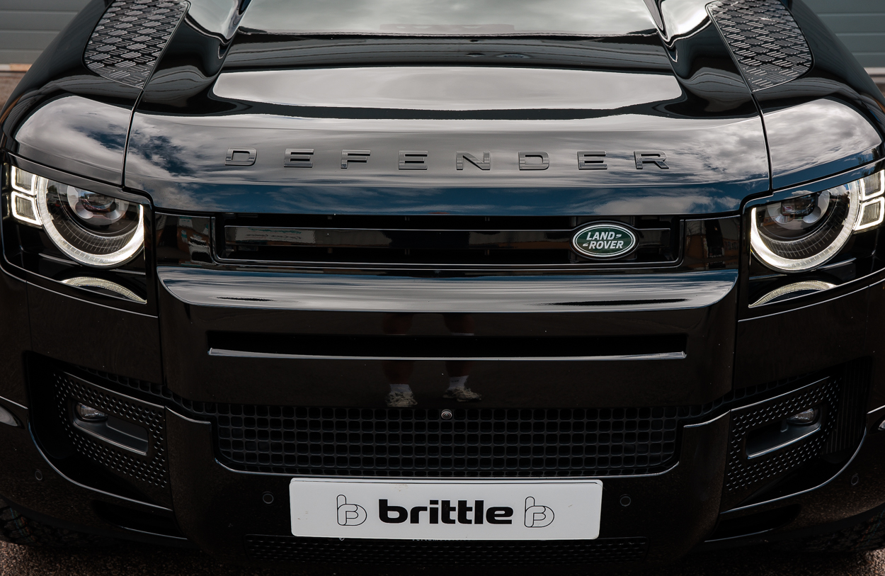 BMG LAND ROVER DEFENDE YA24 FKG (Black) 20AUG26