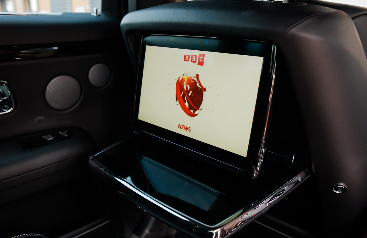 BMG ROLLS ROYCE GHOST F4 DRB grey 26AUG26