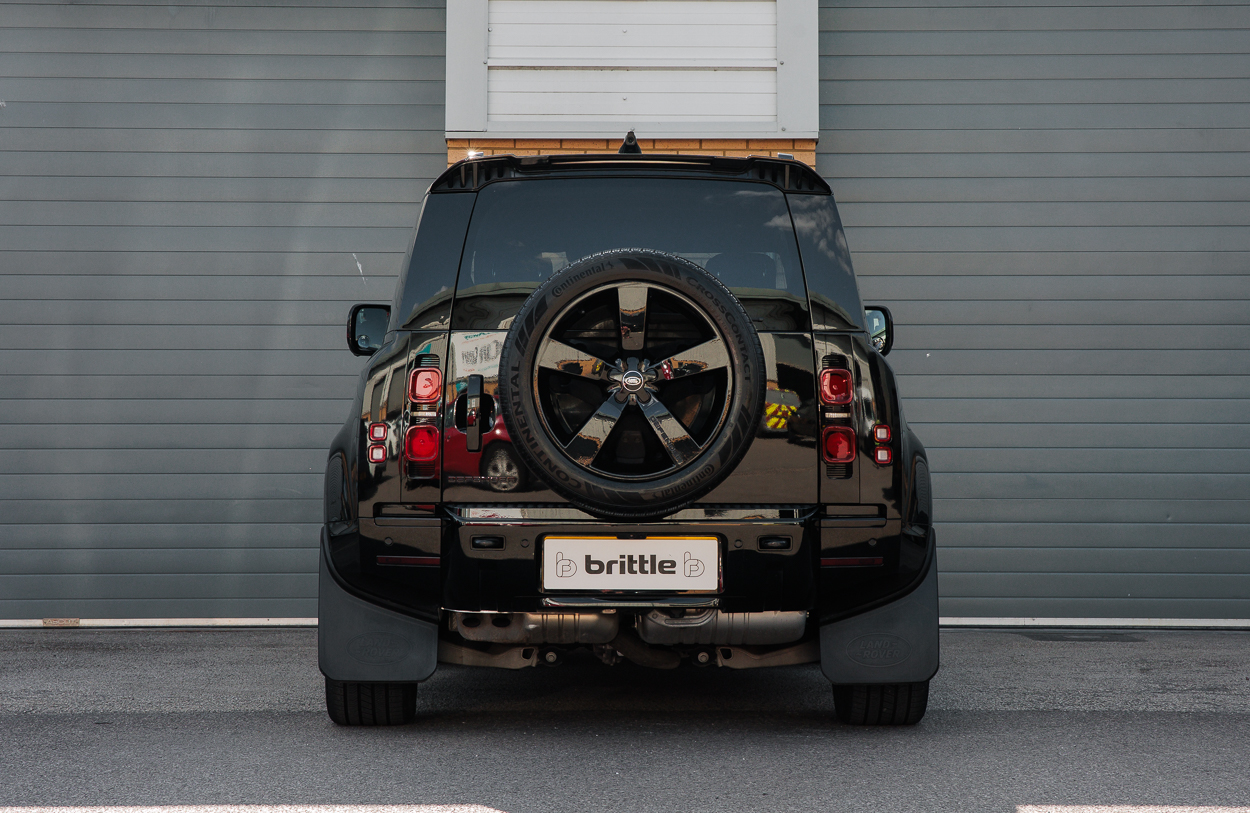 BMG LAND ROVER DEFENDER BP74 ZVC Black 24AUG26