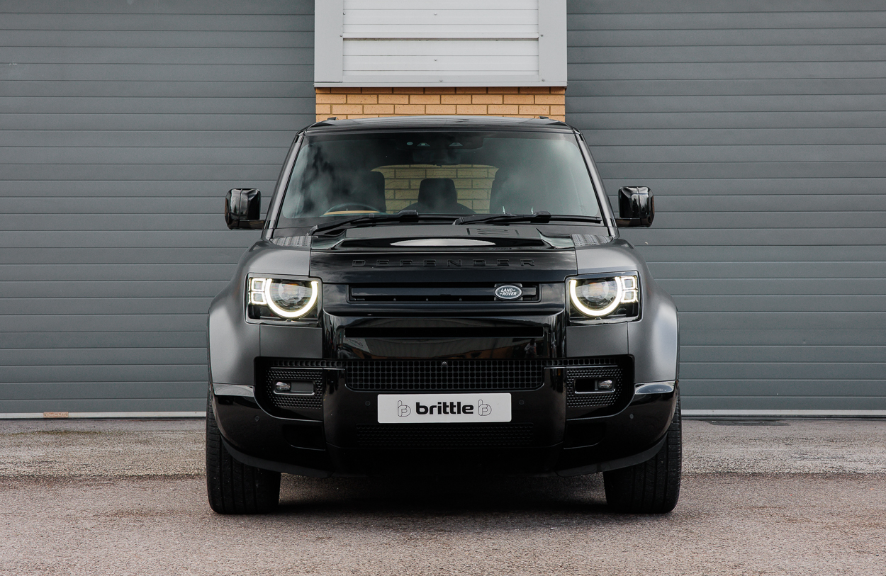 BMG LAND ROVER Defender 110 Grey 11SEP26